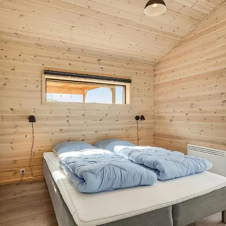 Holiday home 4 Bedroom Cozy In Storvorde