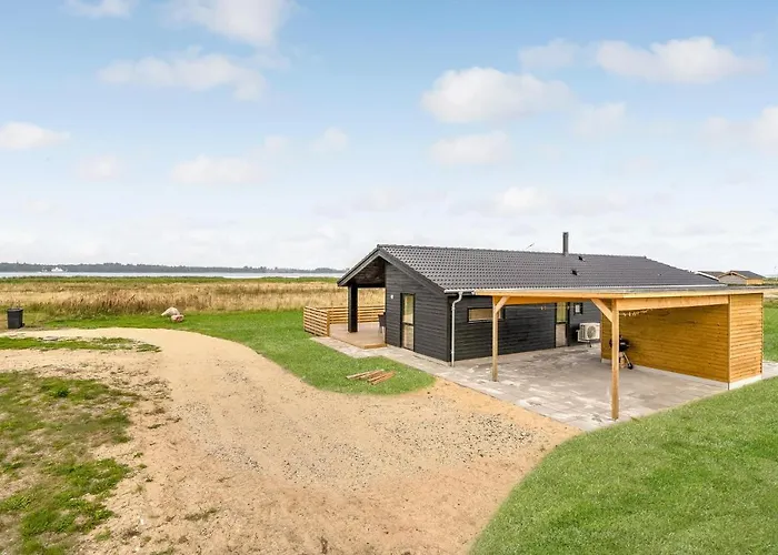 An Awesome In With 4 Bedrooms And Wifi